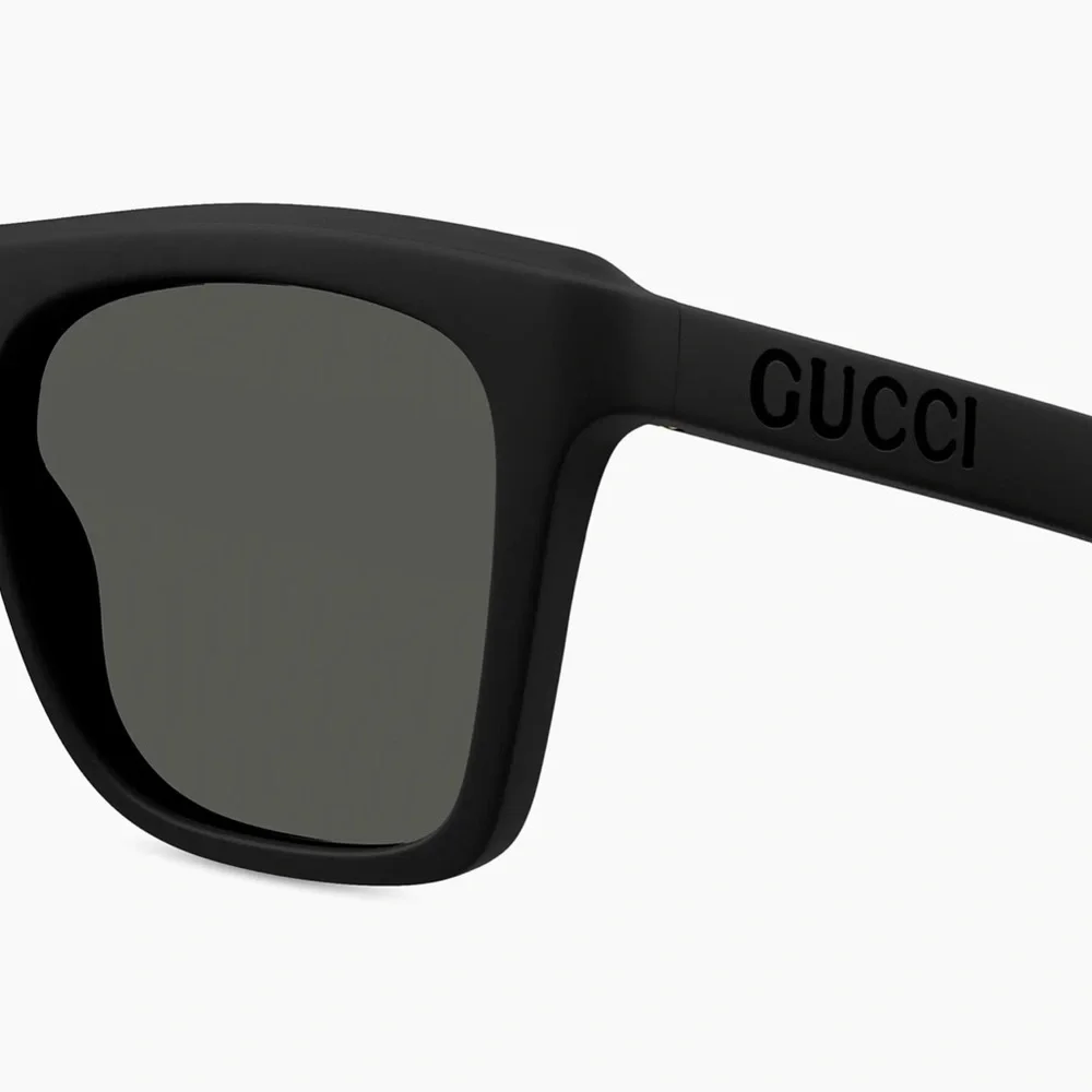Gucci Twinsburg GG1570S 57MM Square Sunglasses Black Never Worn, Case Included